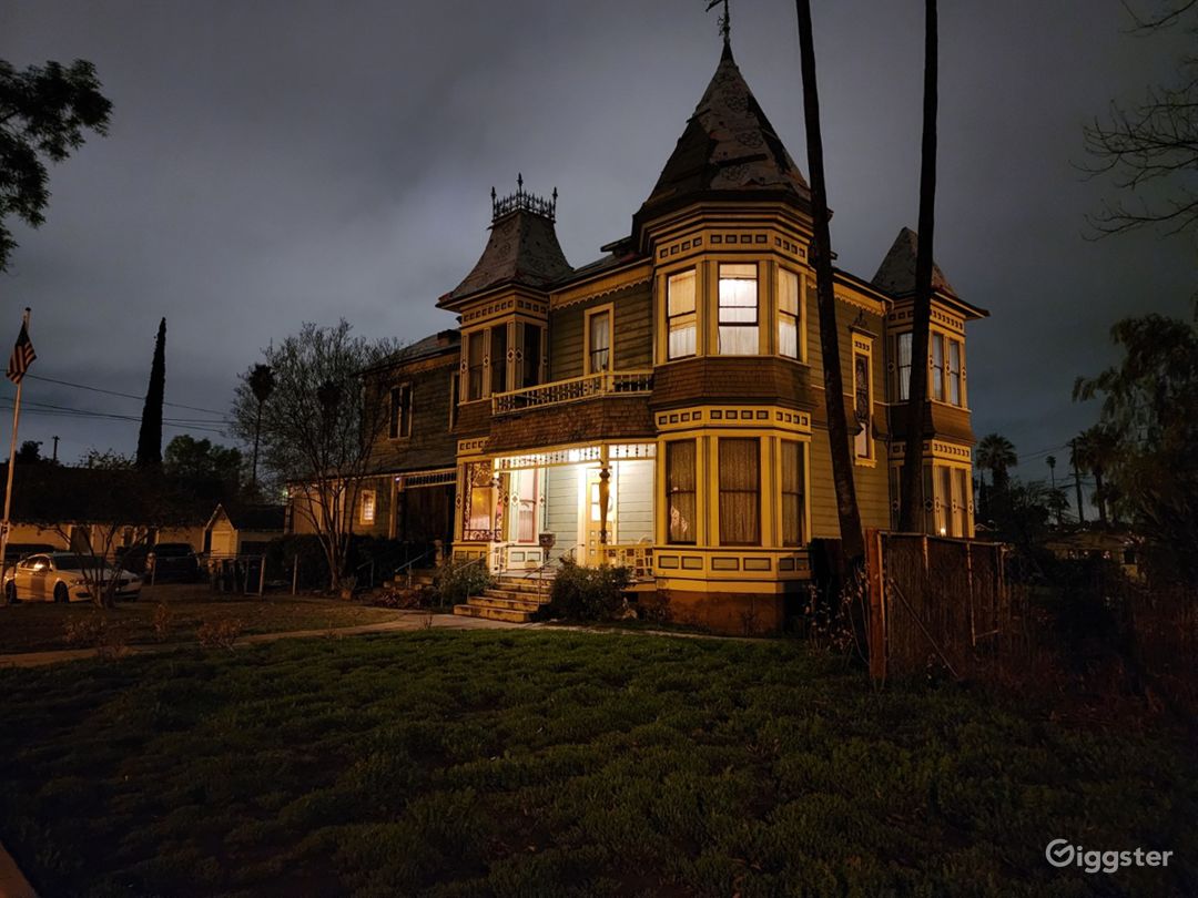  Queen Anne Victorian time-Capsule -Mansion 