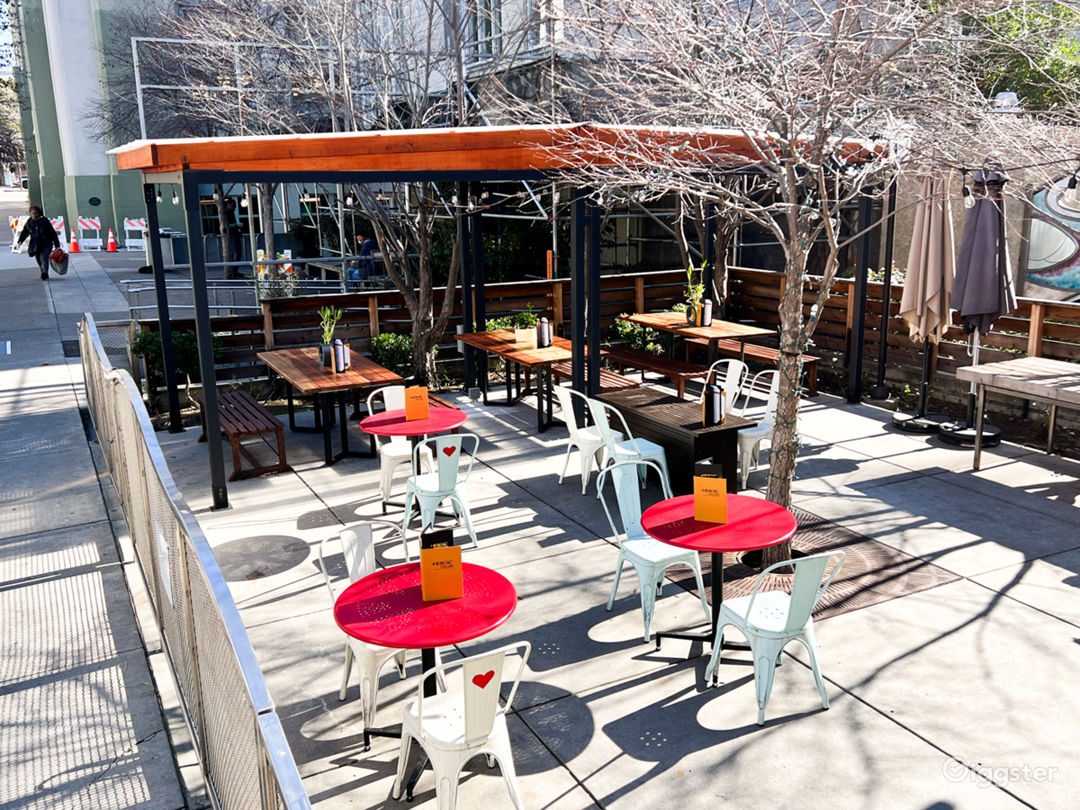  Lovely Secluded Garden Patio in Downtown Berkeley  